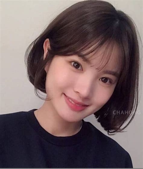 These Are The Hottest Korean Bangs In 2019 Top Beauty Lifestyles Koreanhairstyle Koreanwomen