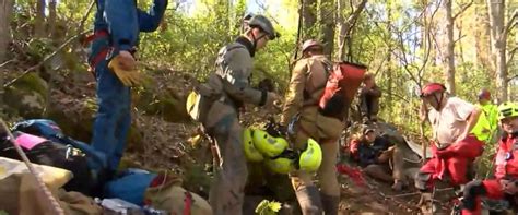 Rescue Underway For 5 Trapped In Virginia Cave After Rainstorm Abc News