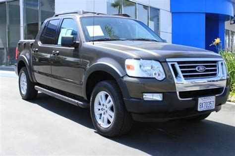 Sell Used 2008 Ford Explorer Sport Trac Xlt Crew Cab Pickup 4 Door 40l