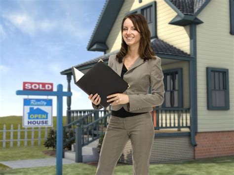 Real estate agent job description template. Attractive Female Real Estate Agents Sell Houses For More ...