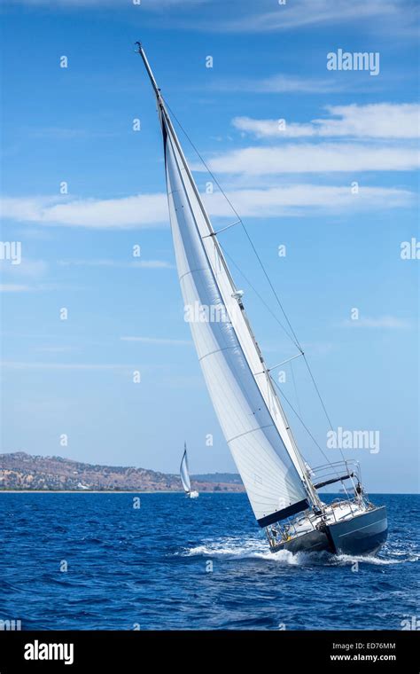 Sailing On Stormy Seas Hi Res Stock Photography And Images Alamy