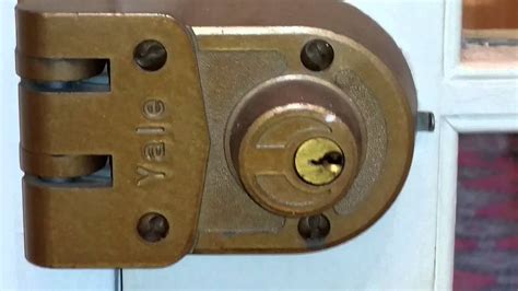 Once the tumblers are all up, twist the screwdriver in the deadbolt and it's highly likely that it will open just with a single. How to open this Yale deadbolt lock - YouTube