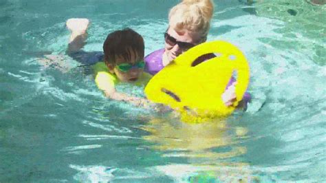 Dr. Michael Wasserman | Swimmer's ear prevention | wwltv.com