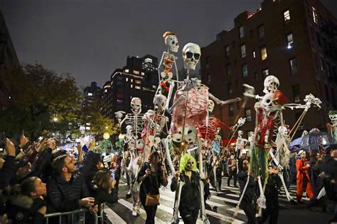 No Parade But Fun And Spooky Nyc Halloween Events Planned