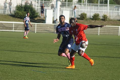 Troyes live score (and video online live stream*), team roster with season schedule and results. National 3 : FCA Troyes / FC Saint-Louis Neuweg (0-1) - FC ...