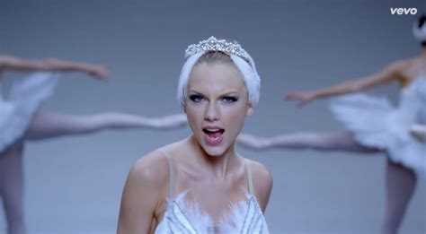 can t get enough of taylor swift s “shake it off”