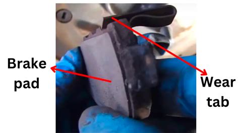 why does my car make a groaning or grinding noise when braking despite having fine pads