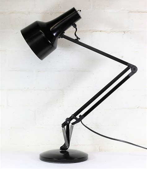 Anglepoise 90 mini mini led desk lamp, blush silver. Anglepoise Lamps - A True British Classic. | Anglepoise lamp, Lamp, Anglepoise