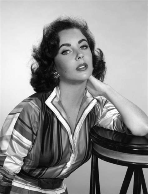 Elizabeth Taylor Publicity Photo Hollywood 1950s Movie Star Actress