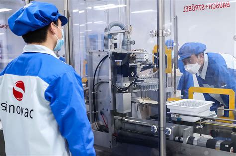 2月8日︰流感疫苗並唔可以預防 2019 冠狀病毒病，但可以防止同時患上呢兩種疾病 💪🏻 如果屋企人有較大風險受到感染或者出現併發症，就記得提佢哋. 北京一新冠疫苗生產車間預計7月份投入試生產 - 香港文匯網
