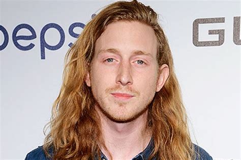 Asher Roth Net Worth Age Weight Wife Kids Bio Wiki 2022 The