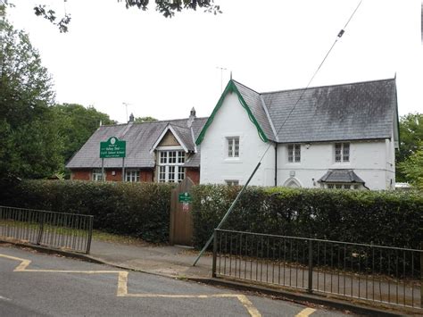 Valley End Infant School © James Emmans Geograph Britain And Ireland