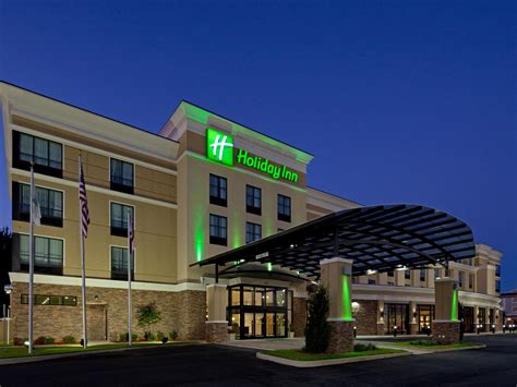 Take a61, a60 and a66 to miquelallee/b8 in frankfurt am main. Holiday Inn Mobile - Airport Hotel by IHG
