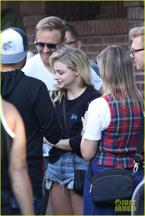 Chloe Moretz And Kaitlyn Dever Ride Roller Coasters At Disney Photo