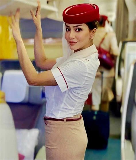 Flight Attendant おしゃれまとめの人気アイデア｜pinterest｜chi Hung Kwok エミレーツ航空