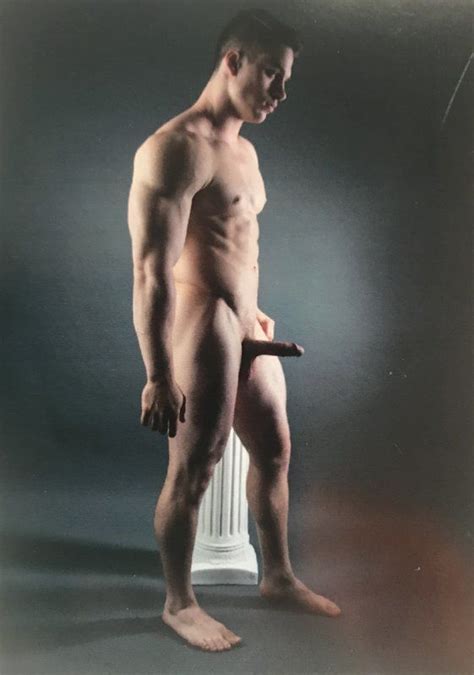Model Adam Nicklas Naked Photo 5