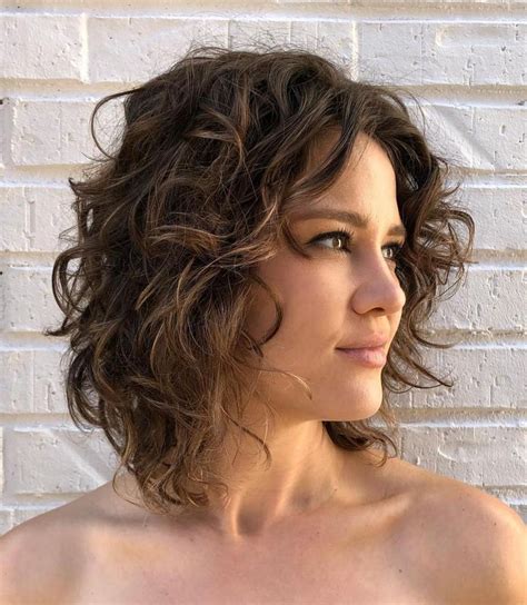 Shaggy Curly Brunette Bob Natural Wavy Hair Short Wavy Hair