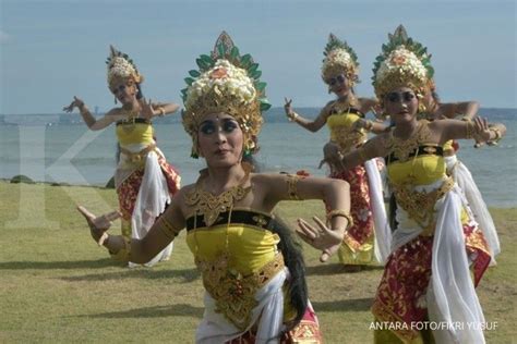 10 Warisan Budaya Tak Benda Indonesia Yang Diakui Unesco