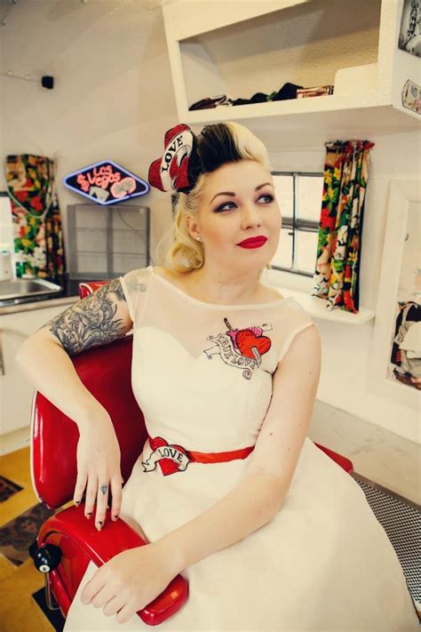 6 pin up looks for beginners. Mariage rockabilly en quelques idées qui vont vous décoiffer