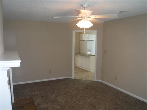 Calculate the size of your room. 12 X 18 SEPARATE FAMILY ROOM WITH NEW CEILING FAN AND DOOR ...