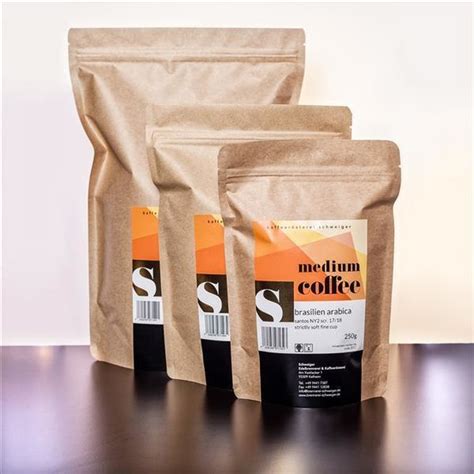 It is partially located on the island of são vicente which harbors both the city of santos and the city of são vicente, and partially on the mainland. Brasilien Santos 1000g, 20,90