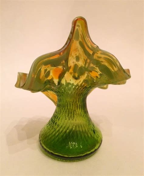 Colorful Kralik Jack In Pulpit Vase Collectors Weekly