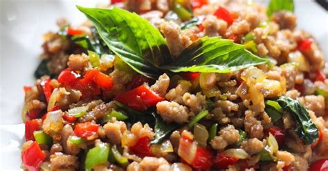 1 large bunch basil (holy basil is the traditional type to use but thai sweet basil or regular italian basil will work just fine also), leaves picked. Thai Basil Minced Pork With Ground Pork, Red Bell Pepper ...