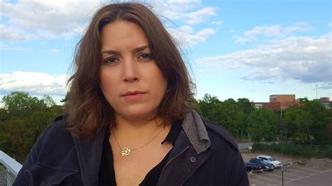 The 'ndràngheta (/ ən d r æ ŋ ˈ ɡ ɛ t ə /; Hennes bok om Södertäljenätverket stoppades | SVT Nyheter