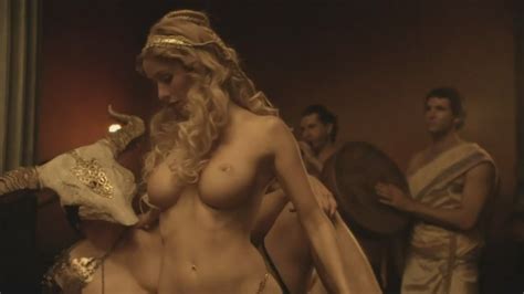 Nude Roman Women