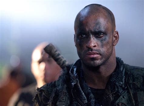 Ricky Whittle Says He Was Bullied Off Of The 100 E Online