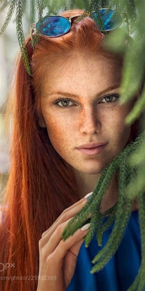 𝔰𝔥𝔢𝔯𝔟𝔢𝔞𝔯 Beautiful Red Hair Beautiful Freckles Girls With Red Hair