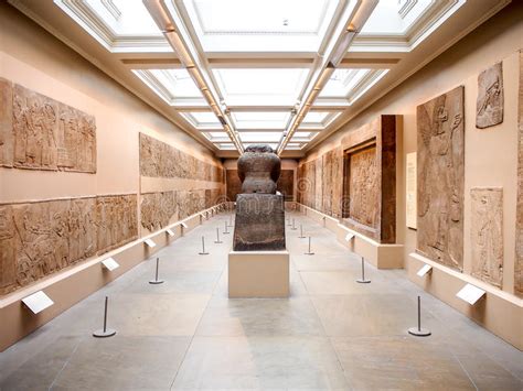 亚述人的画展在大英博物馆伦敦英国 图库摄影片 图片 包括有 老鹰 历史记录 男人 伦敦 宗教信仰 56833197