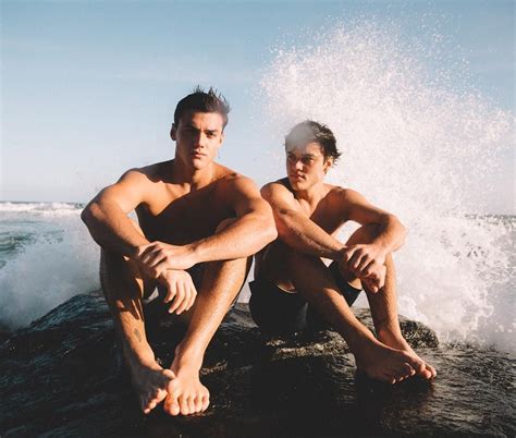 193 3k Likes 7 098 Comments Dolan Twins Dolantwins On Instagram “we Are In Hawaii And