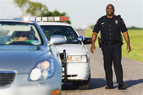 Goodtherapy Study Examines How Police Can Regain Public