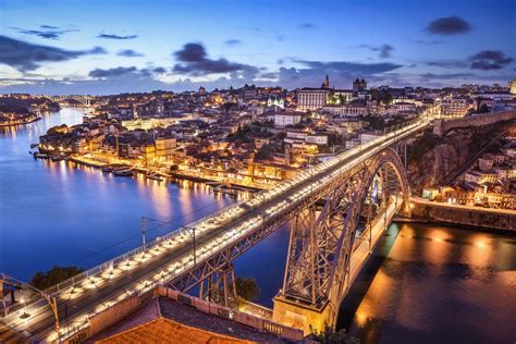 After booking, all of the property's details, including telephone. Cidade do Porto - Conheça agora mesmo com a Tours Portugal
