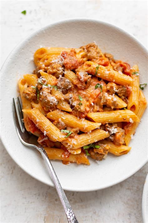 This Recipe Makes One Amazing Weeknight Dinner This Easy Italian Sausage Pasta Is Ma Italian