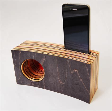 Smartphone Speakeramplifier Made From Reclaimed Skateboards Etsy