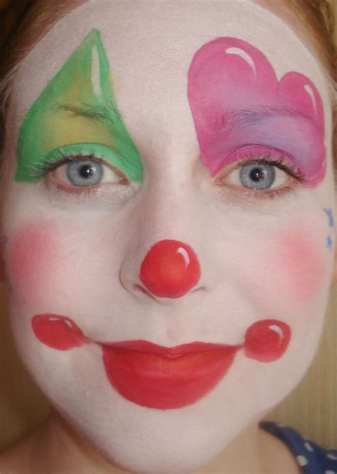 Face Painter Daniella Wood Clown Face Paint Face Painting Kids Face