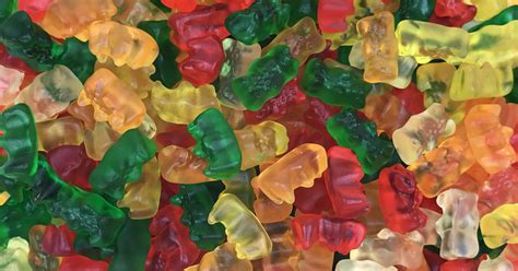 9 Cool Things You Didnt Know You Could Do With Gummy Bears Knock