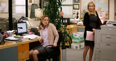 Pam E Angela Di The Office Hanno Un Nuovo Podcast E Stanno Bingiando La