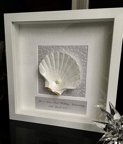 Celebrate every occasion with your loved ones in a special way. 30th Wedding Anniversary gift, Shell art Anniversary gift ...