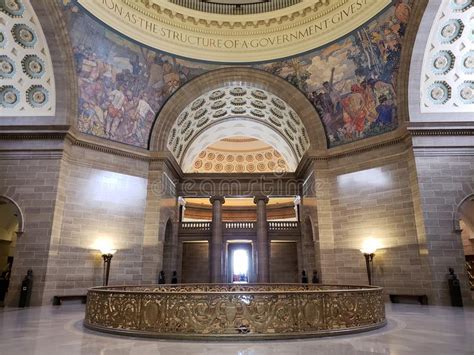 Interior Del Capitol Del Estado De Missouri Que Construye A Jefferson