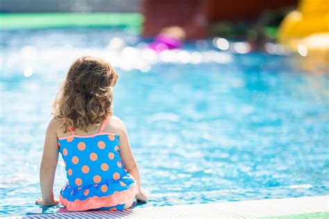 Cdc Warns Of Fecal Pool Parasite And How You Can Stay Safe