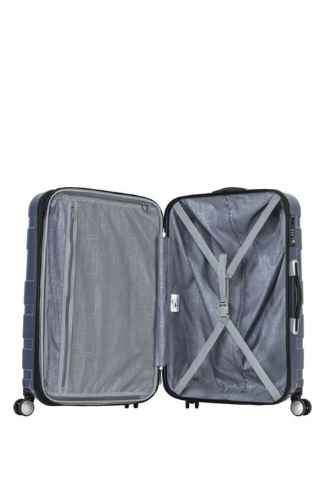 Yet is strong and offers maximum capacity especially for the cabin size. American Tourister HS MV+ DELUXE 行李箱 79厘米（可擴充）