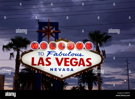 Signage Neon Hi Res Stock Photography And Images Alamy