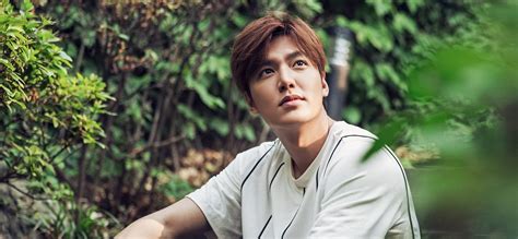 He started his career in 2006 and since then has been cast in various tv shows, short dramas and minor movie roles. Lee Min-ho to start his four-week basic training