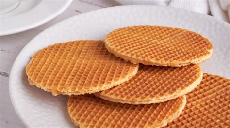 The Stroopwafel Iron Explained How To Make Tasty Stroopwafels