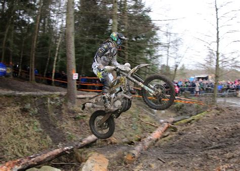 On the last day i did my best to stay focused on the track. Jarvis takes Opening Round of the 2018 ACU British Extreme ...