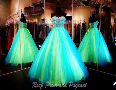 25 Glow In The Dark Quinceanera Ideas Quinceanera Ball Gowns Prom Cute Prom Dresses Neon