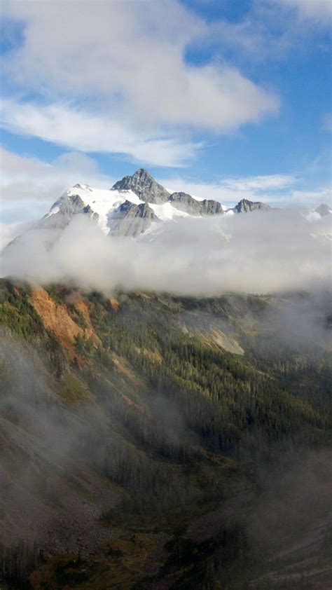 Обои горы 5k 4k лес облака Mountains 5k 4k Wallpaper Forest